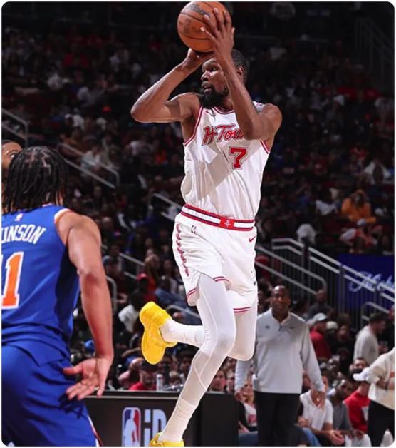 04月01日 NBA常规赛 尼克斯vs火箭 全场录像回放