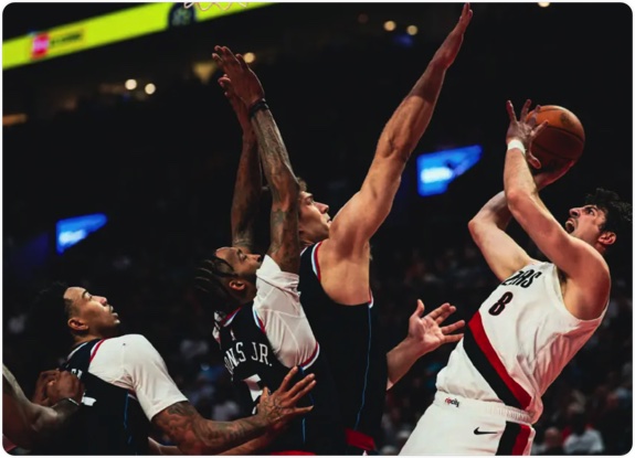 04月11日 NBA常规赛 快船vs开拓者 全场录像回放